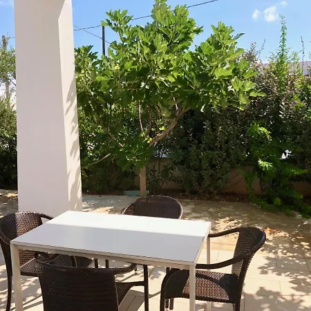 Ani Holiday home